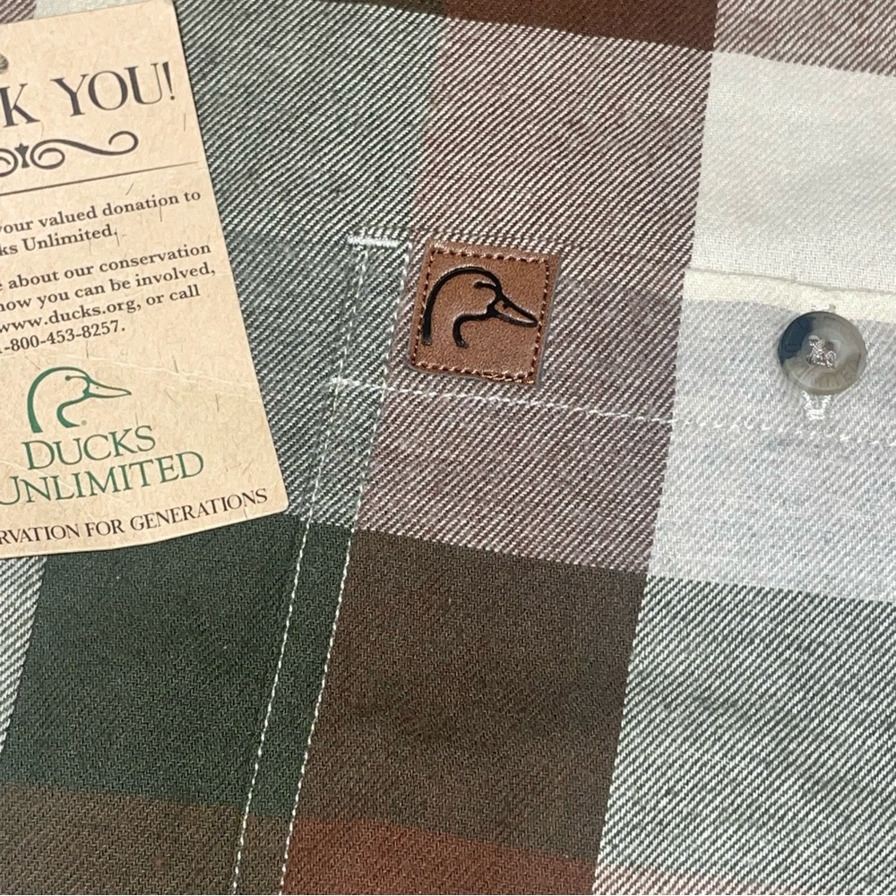 Ducks Unlimited Flannel Shirt Mens Medium Brown Plaid Long Sleeve Button Up NWT - Picture 7 of 13